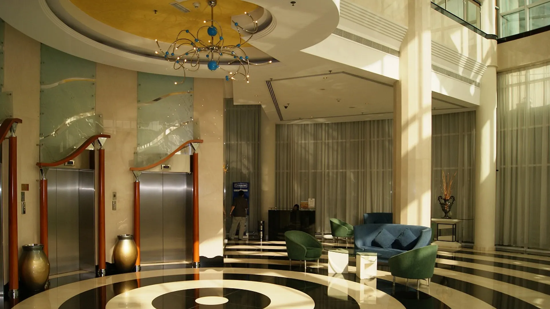 ****  Millennium Airport Hotel Dubaj Zjednoczone Emiraty Arabskie
