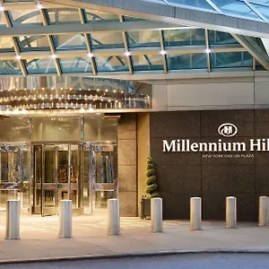 Millennium Hilton One Un Plaza Szálloda